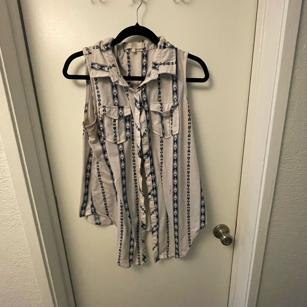 Sleeveless Beige and Blue Patterned Top